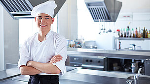 Lehrlingsaustausch in der Hotellerie Lehrling in der Hotel-Küche